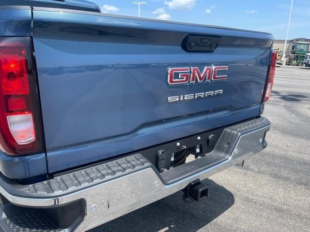 2025 GMC Sierra 3500 HD Base