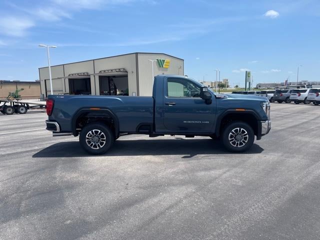 2025 GMC Sierra 3500 HD Base