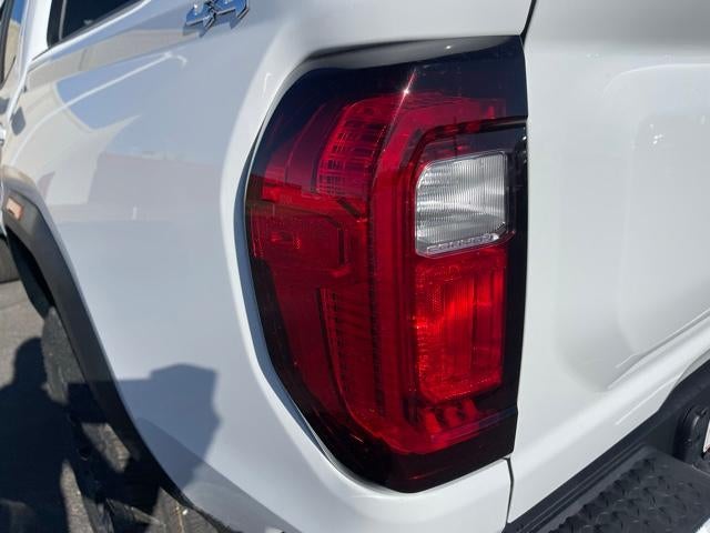 2026 GMC Canyon Base