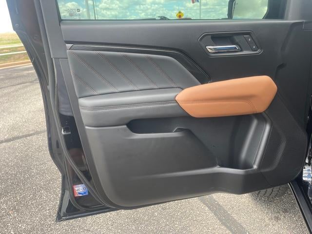 2025 GMC Canyon Base