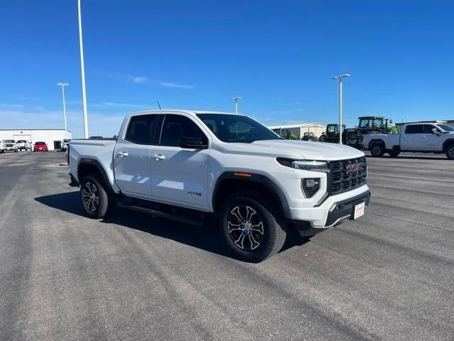 2024 GMC Canyon Base