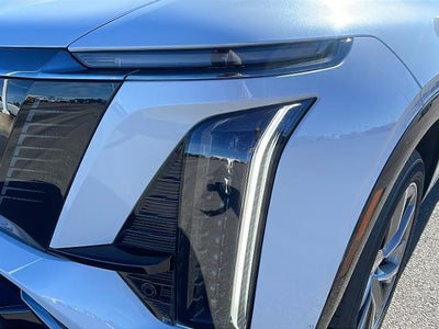 2026 Cadillac VISTIQ Sport