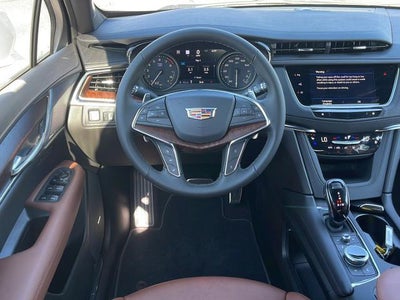 2025 Cadillac XT5 Sport