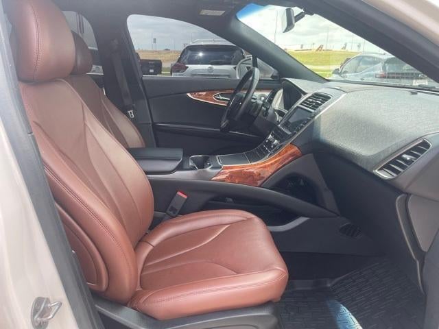 2019 Lincoln Nautilus Base