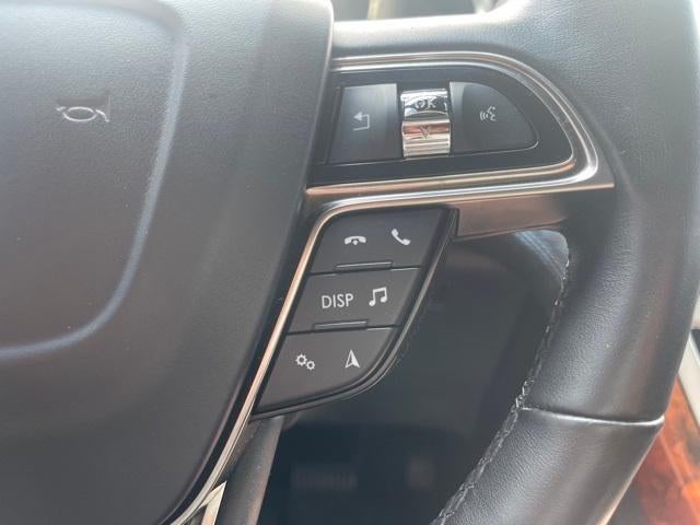 2019 Lincoln Nautilus Base