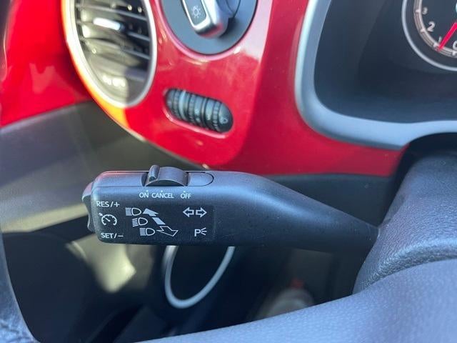 2019 Volkswagen Beetle Base