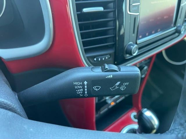 2019 Volkswagen Beetle Base