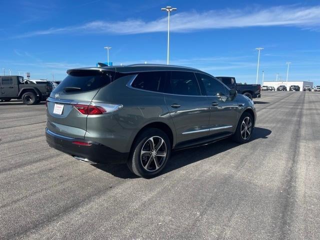 2022 Buick Enclave Base