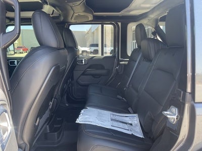 2025 Jeep Wrangler WRANGLER 4-DOOR SAHARA