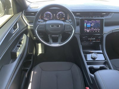 2026 Jeep Grand Cherokee GRAND CHEROKEE LAREDO X 4X4