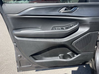 2026 Jeep Grand Cherokee GRAND CHEROKEE LAREDO X 4X4