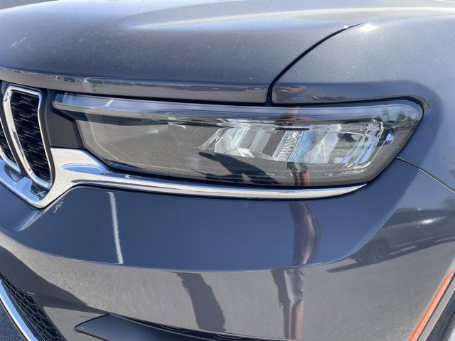 2026 Jeep Grand Cherokee GRAND CHEROKEE LAREDO X 4X4