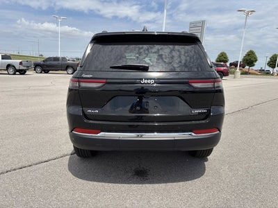 2026 Jeep Grand Cherokee GRAND CHEROKEE LAREDO X 4X4