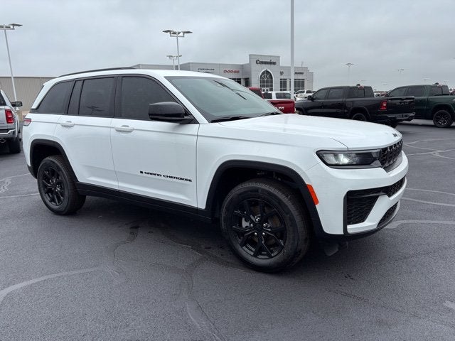 2026 Jeep Grand Cherokee GRAND CHEROKEE LAREDO ALTITUDE 4X4