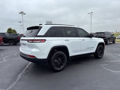 2026 Jeep Grand Cherokee GRAND CHEROKEE LAREDO ALTITUDE 4X4