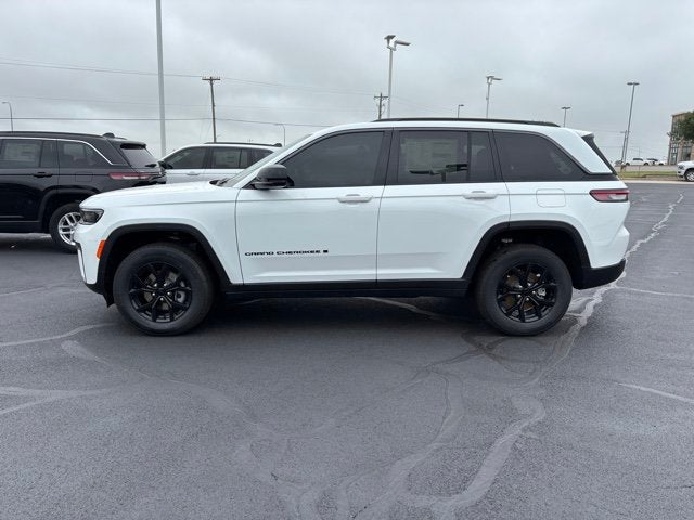 2026 Jeep Grand Cherokee GRAND CHEROKEE LAREDO ALTITUDE 4X4