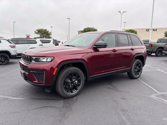 2026 Jeep Grand Cherokee GRAND CHEROKEE LAREDO ALTITUDE 4X4