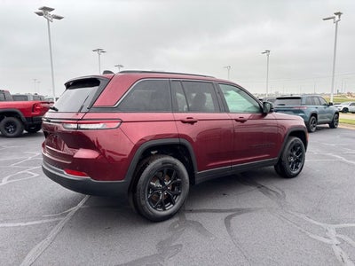 2026 Jeep Grand Cherokee GRAND CHEROKEE LAREDO ALTITUDE 4X4