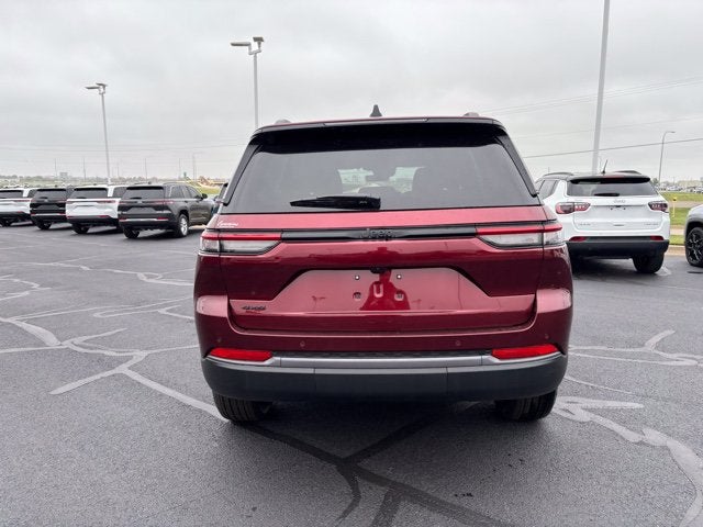 2026 Jeep Grand Cherokee GRAND CHEROKEE LAREDO ALTITUDE 4X4