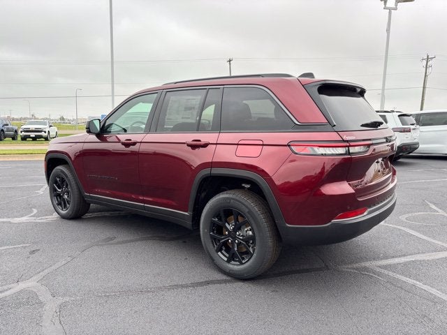 2026 Jeep Grand Cherokee GRAND CHEROKEE LAREDO ALTITUDE 4X4