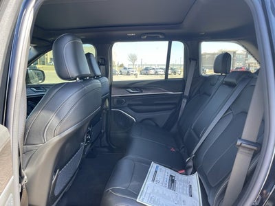 2026 Jeep Grand Cherokee GRAND CHEROKEE LIMITED RESERVE 4X4