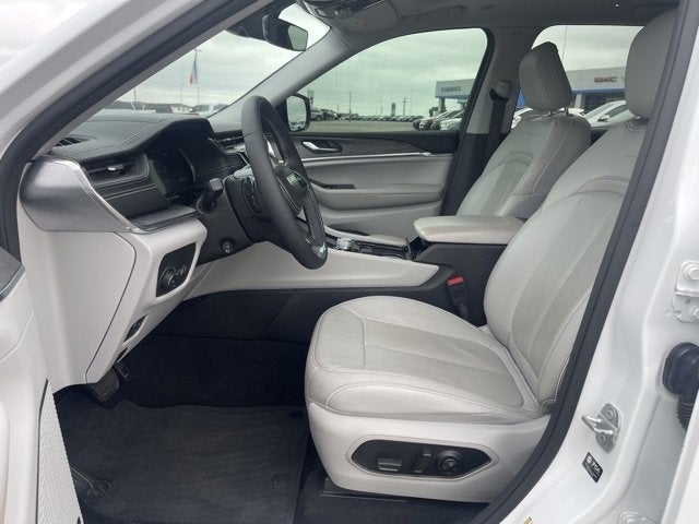 2023 Jeep Grand Cherokee Overland 4x4