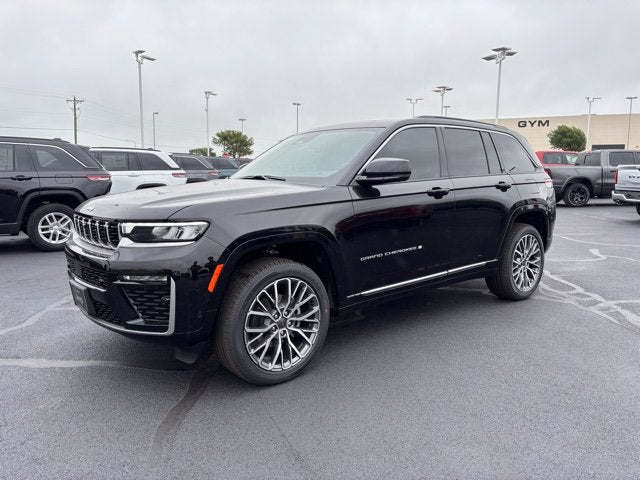 2026 Jeep Grand Cherokee Summit