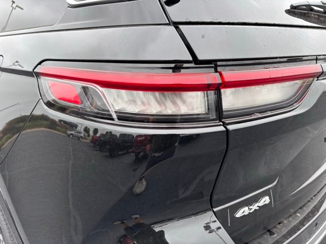 2026 Jeep Grand Cherokee Summit
