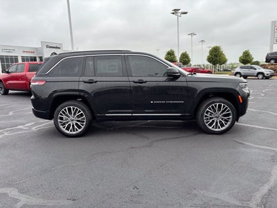 2026 Jeep Grand Cherokee Summit