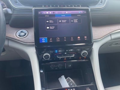 2022 Jeep Grand Cherokee Summit 4x4