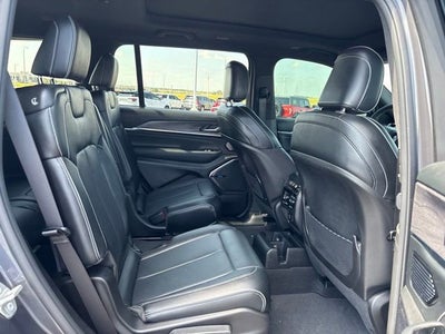 2023 Jeep Grand Cherokee L Overland 4x4