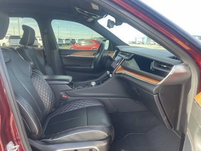 2022 Jeep Grand Cherokee L Summit Reserve 4x4