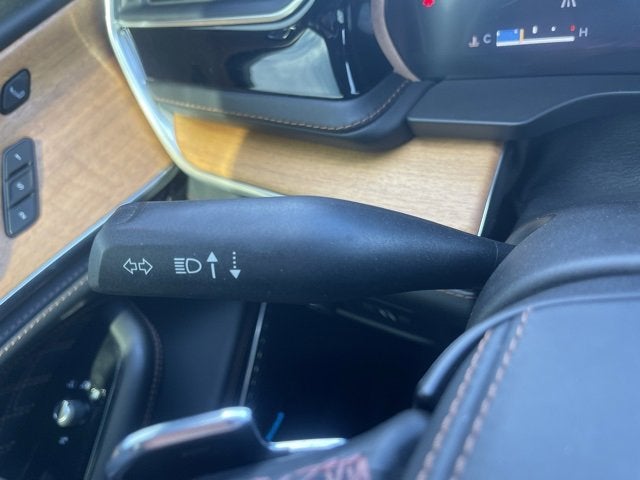 2022 Jeep Grand Cherokee L Summit Reserve 4x4