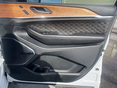 2023 Jeep Grand Cherokee L Summit Reserve 4x4