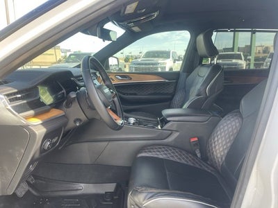 2023 Jeep Grand Cherokee L Summit Reserve 4x4