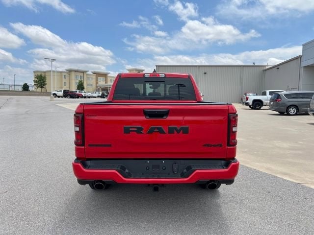 2025 RAM 1500 Big Horn Crew Cab 4x4 5'7' Box