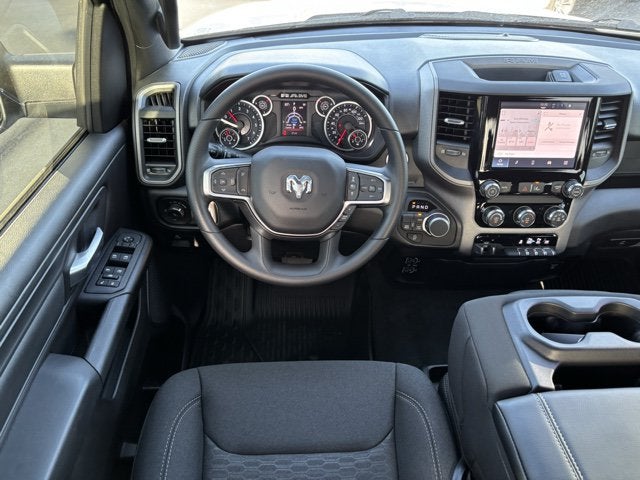2026 RAM Ram 1500 RAM 1500 TRADESMAN CREW CAB 4X4 5'7' BOX