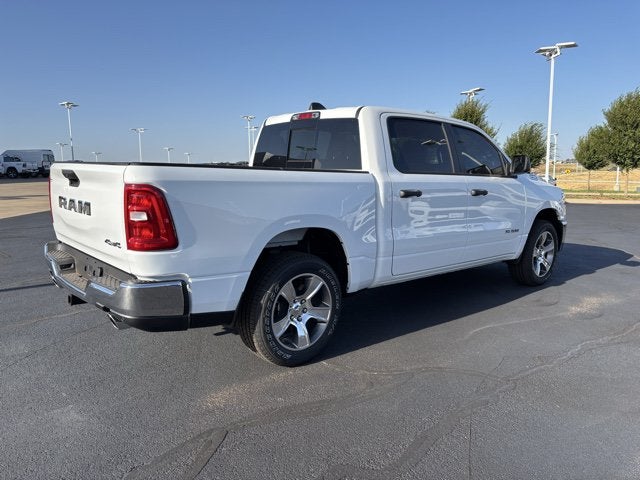 2026 RAM Ram 1500 RAM 1500 TRADESMAN CREW CAB 4X4 5'7' BOX