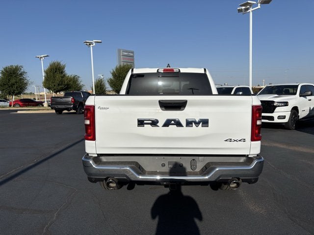 2026 RAM Ram 1500 RAM 1500 TRADESMAN CREW CAB 4X4 5'7' BOX