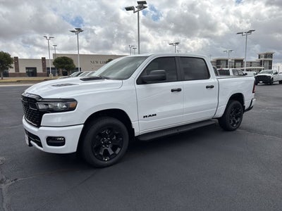 2027 RAM Ram 1500 RAM 1500 EXPRESS CREW CAB 4X4 5'7' BOX