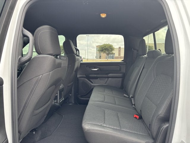 2027 RAM Ram 1500 RAM 1500 EXPRESS CREW CAB 4X4 5'7' BOX