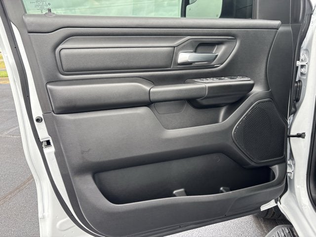 2027 RAM Ram 1500 RAM 1500 EXPRESS CREW CAB 4X4 5'7' BOX