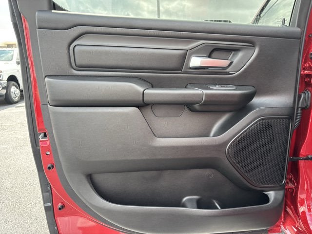 2026 RAM Ram 1500 RAM 1500 TRADESMAN CREW CAB 4X4 5'7' BOX