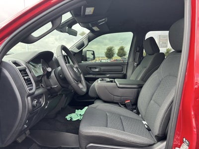 2026 RAM Ram 1500 RAM 1500 TRADESMAN CREW CAB 4X4 5'7' BOX