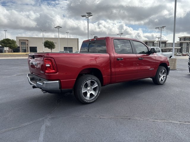 2026 RAM Ram 1500 RAM 1500 TRADESMAN CREW CAB 4X4 5'7' BOX
