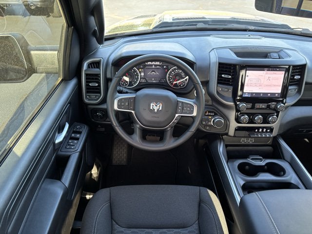 2027 RAM Ram 1500 RAM 1500 EXPRESS CREW CAB 4X4 5'7' BOX