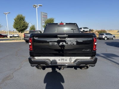 2027 RAM Ram 1500 RAM 1500 EXPRESS CREW CAB 4X4 5'7' BOX