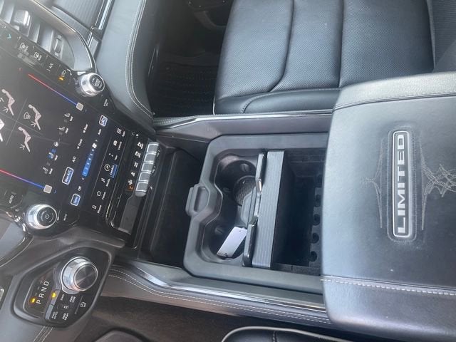 2022 RAM 1500 Limited Crew Cab 4x4 5'7' Box