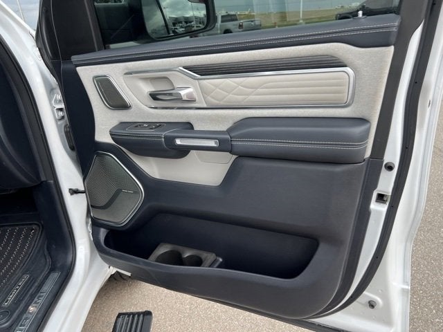 2022 RAM 1500 Limited Crew Cab 4x4 5'7' Box