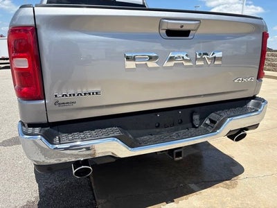 2025 RAM 1500 Laramie Crew Cab 4x4 5'7' Box